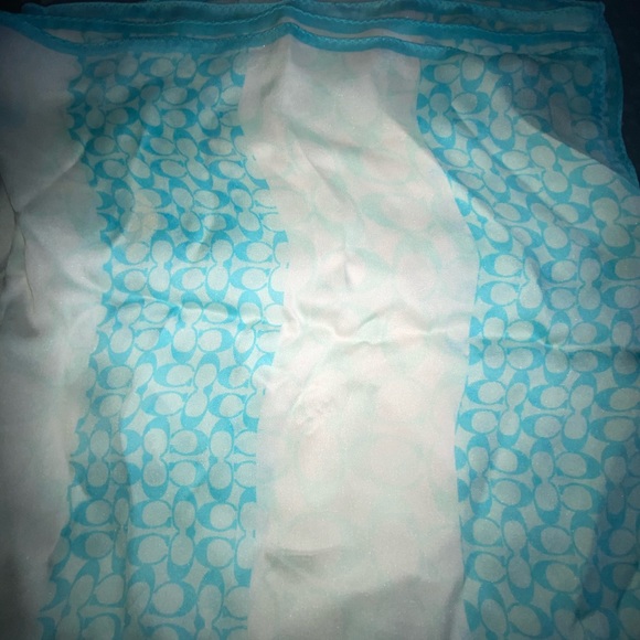 Coach blue and white scarf - Picture 6 of 8